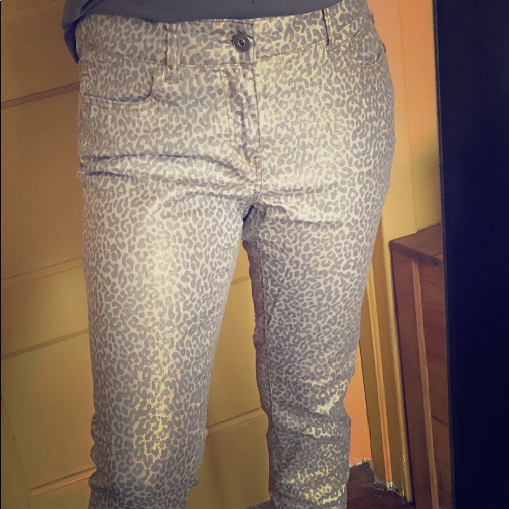 Forever 21 plus gold / silver cheetah skinny jeans